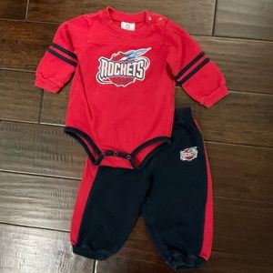 NBA Rocket’s 2 piece baby clothing set 9 mos.